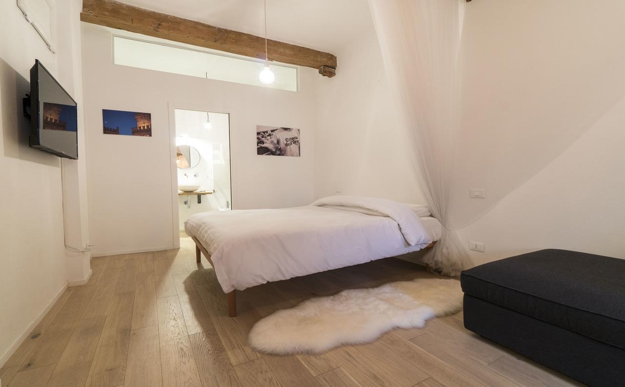Lovely Studio D'Azeglio By Studio Vita Bologne Extérieur photo
