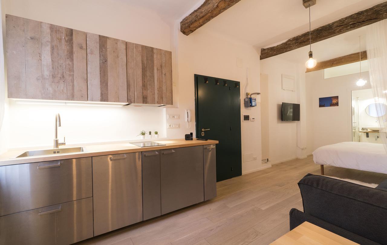 Lovely Studio D'Azeglio By Studio Vita Bologne Extérieur photo