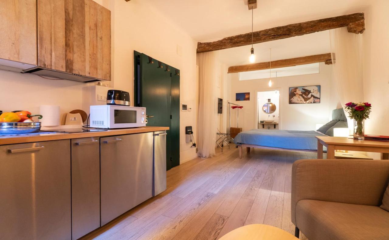 Lovely Studio D'Azeglio By Studio Vita Bologne Extérieur photo